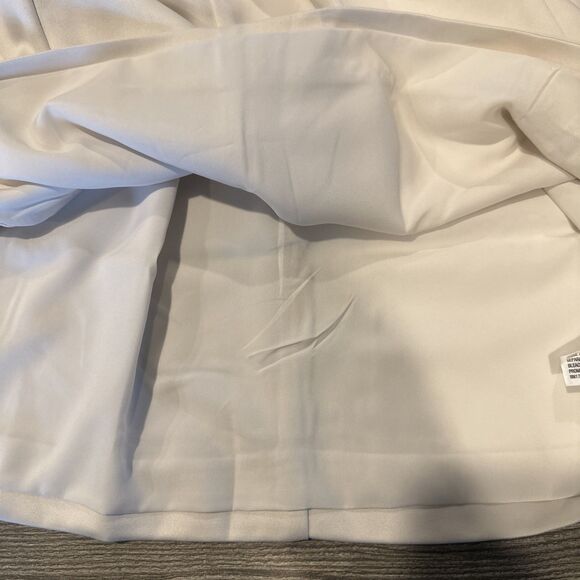 Women's Satin Mini A-Line Skirt - A New Day Cream Size 8. Zip. NWT. O - Picture 5 of 8
